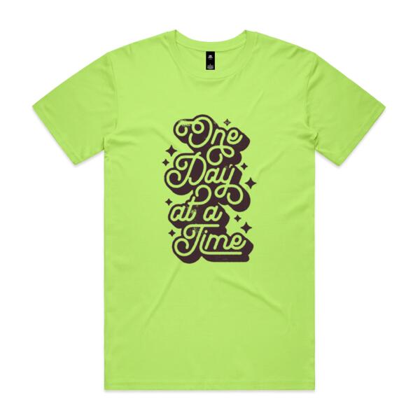 Women | Oversized Tee | One Day at a Time Thumbnail